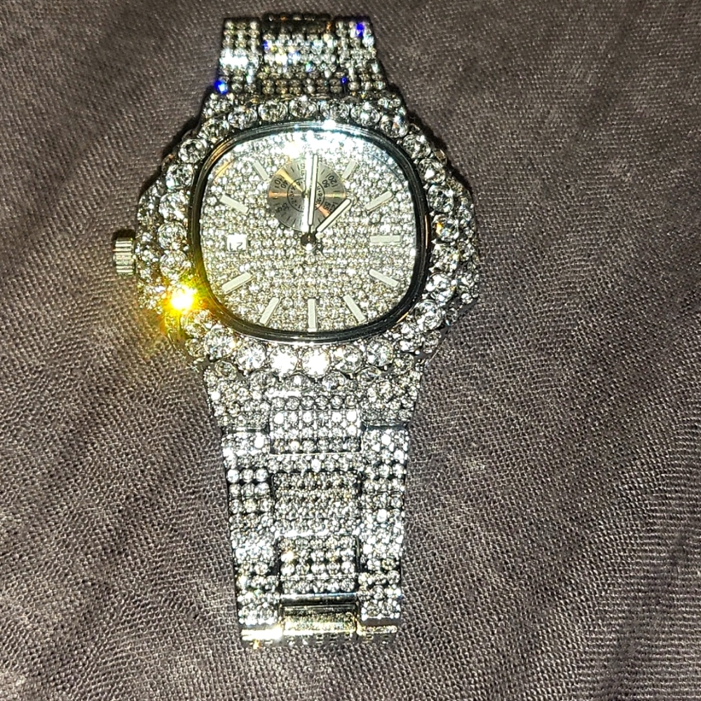 Mens watch